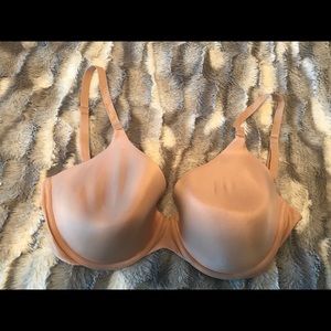 Victoria’s Secret beige tan bra size 34DD.